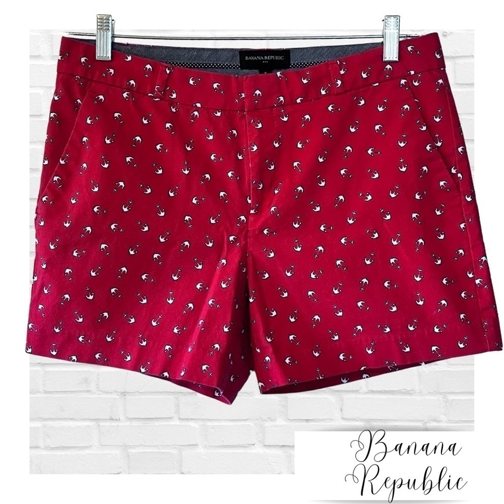 Banana Republic Coastal Mid Rise Red Shorts with Anchors July 4 Women’s 8 Preppy